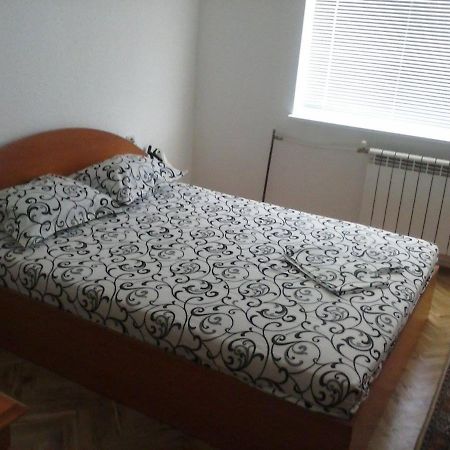 Семеен Хотел Стаси Πομόριε Εξωτερικό φωτογραφία